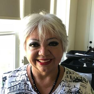 Meet your Posher, Maria